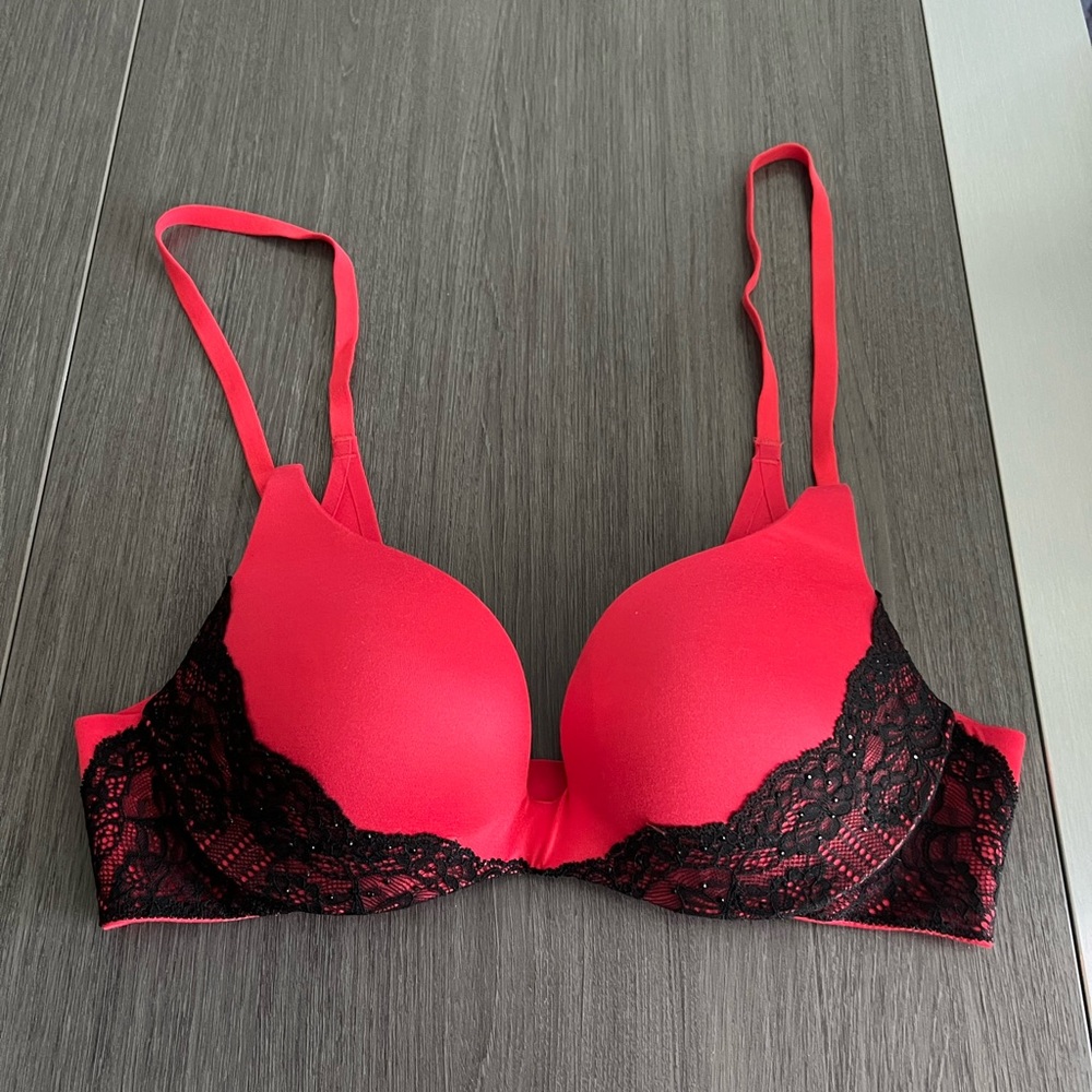Victoria's Secret Red 34B Push-Up Bra